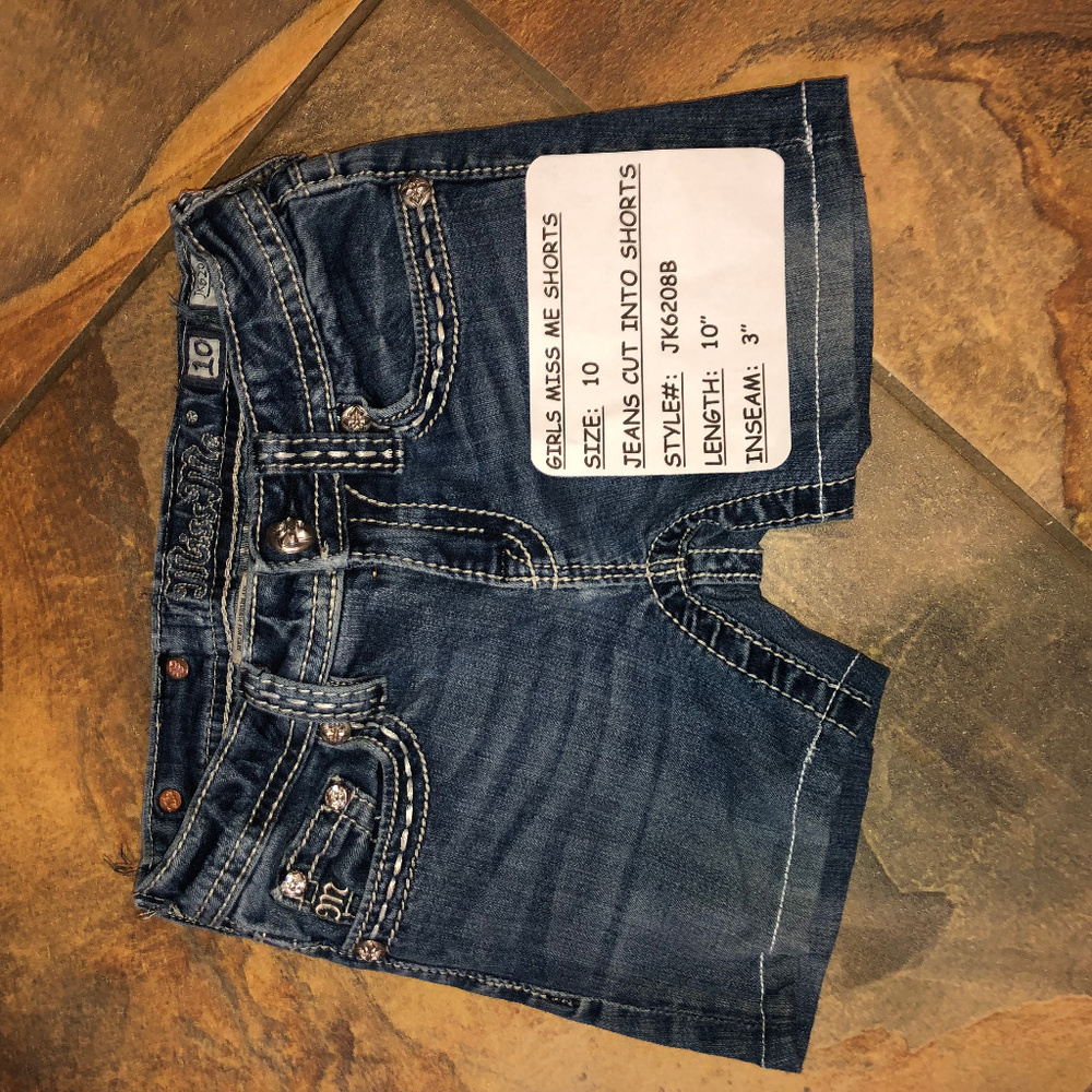 MISS ME SHORTS - GIRLS - SIZE 10